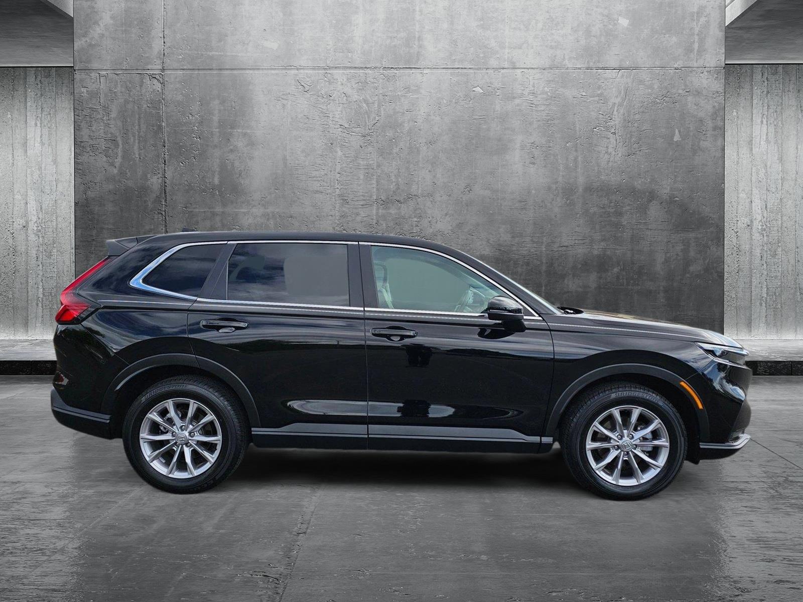 2023 Honda CR-V EX photo 4