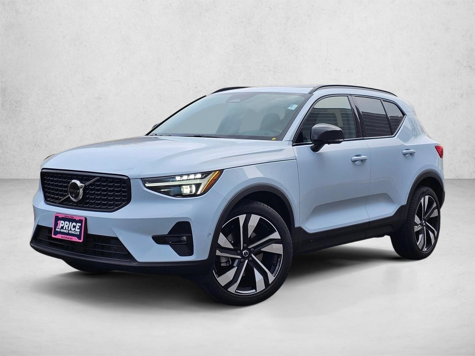 2026 Volvo XC40 Ultra's photo