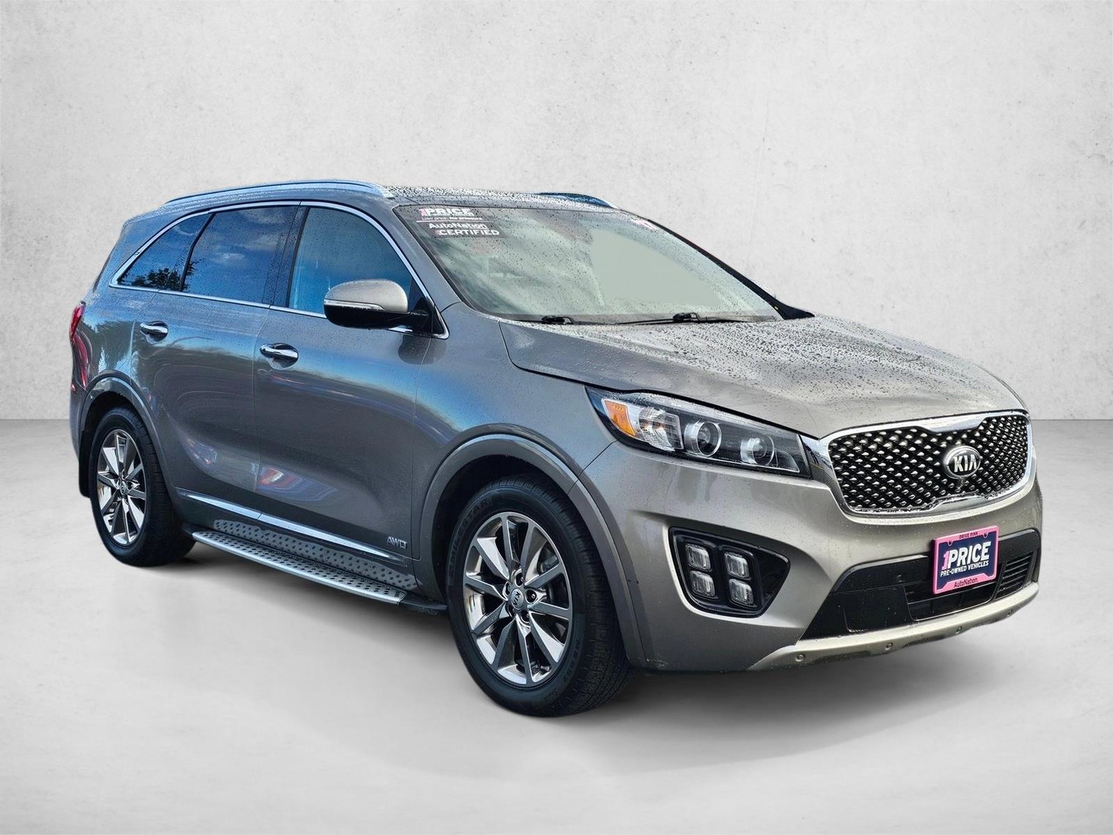 2017 Kia Sorento SX Limited photo 3