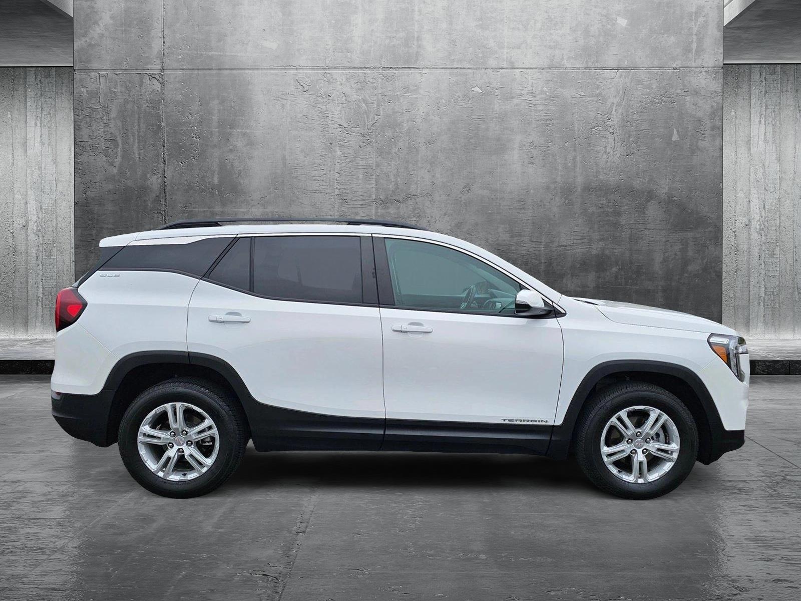 2023 Gmc Terrain SLE photo 4