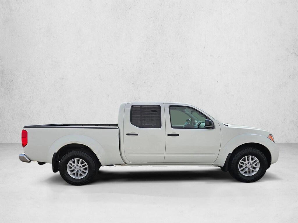 Used 2019 Nissan Frontier SV Truck Crew Cab