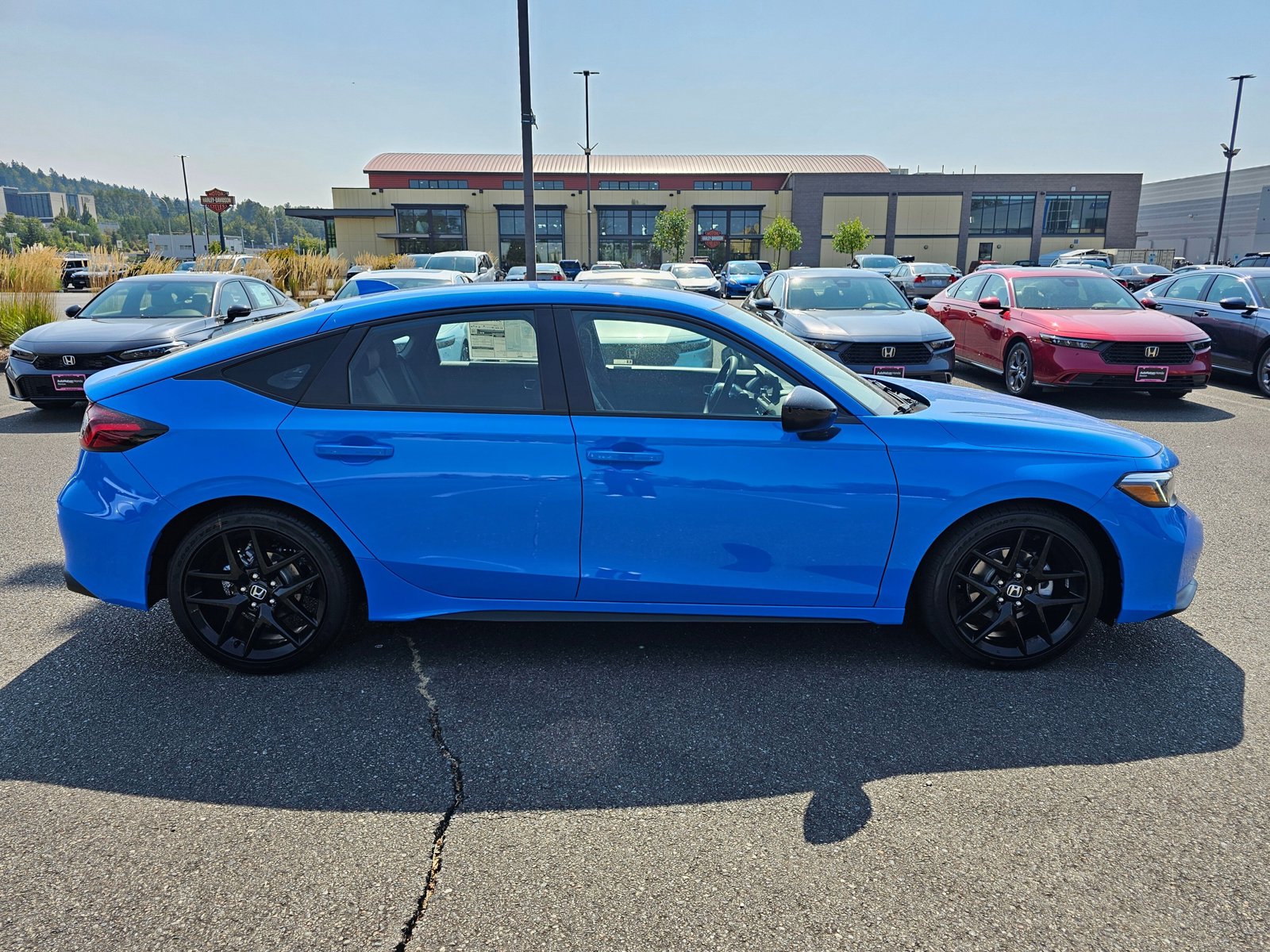 2025 Honda Civic Sport Hatchback photo 4