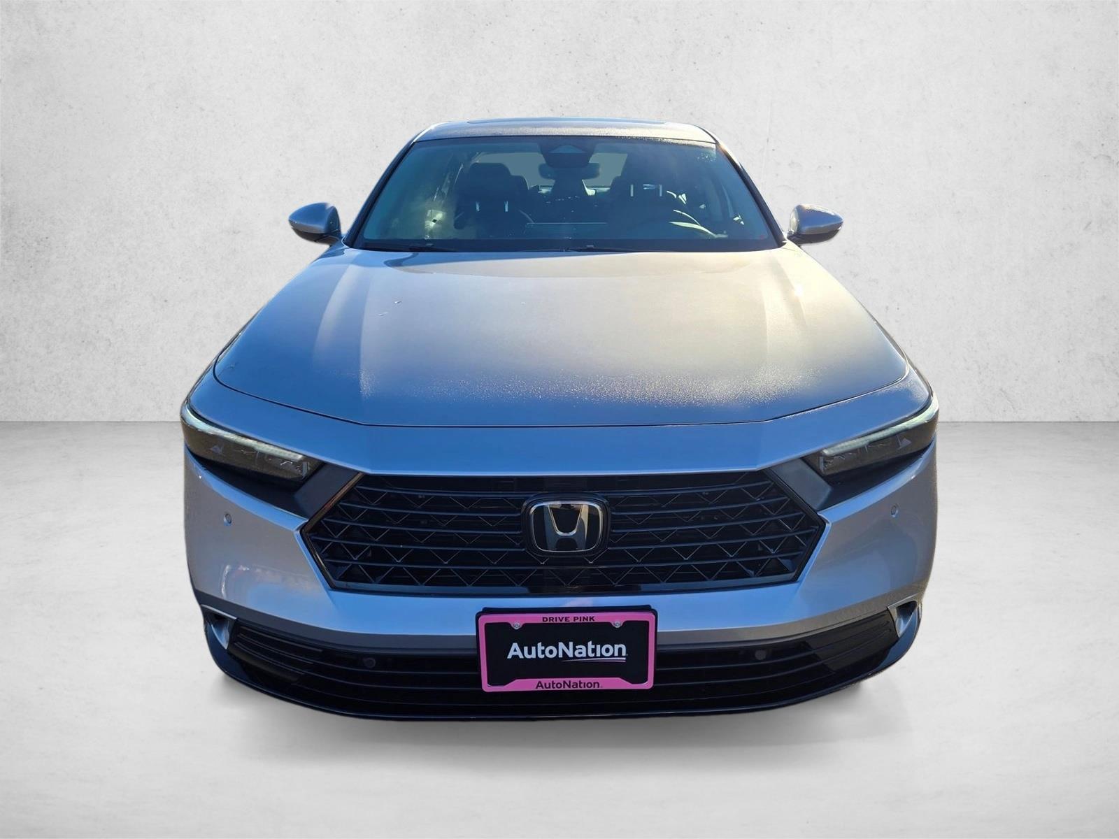 2025 Honda Accord Hybrid Touring photo 2