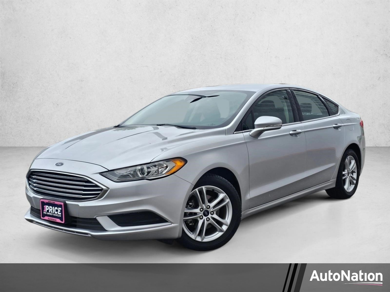 2018 Ford Fusion SE FWD's photo