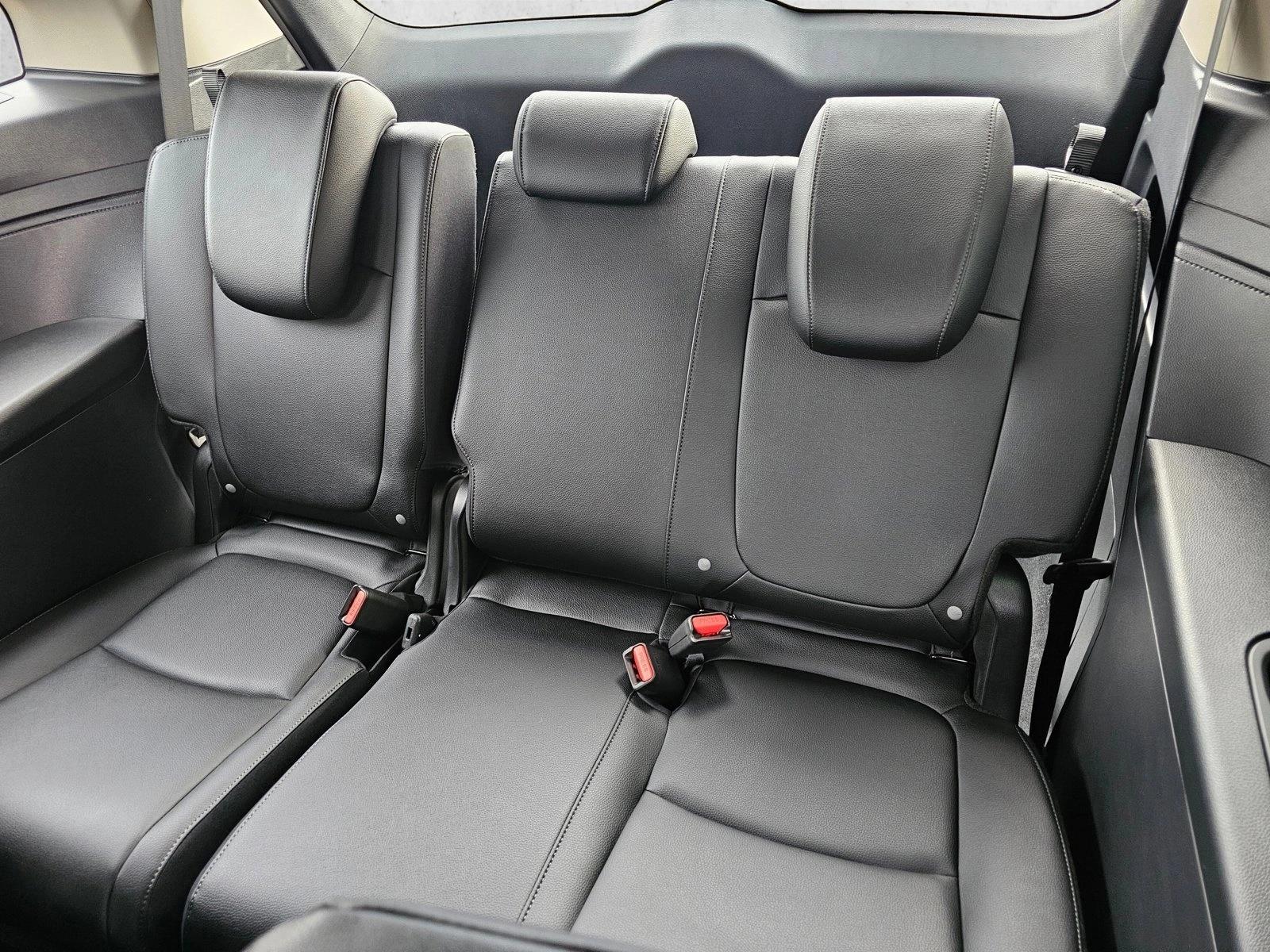 2026 Honda Odyssey EX-L - Photo 11