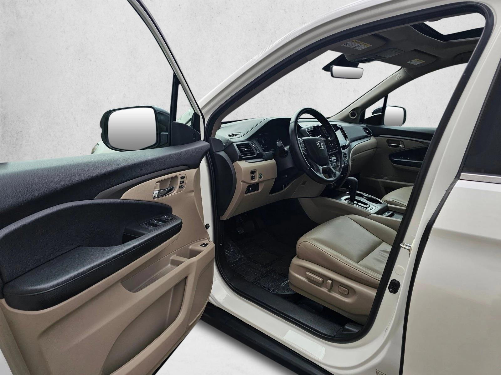 2019 Honda Pilot EX-L - Photo 18