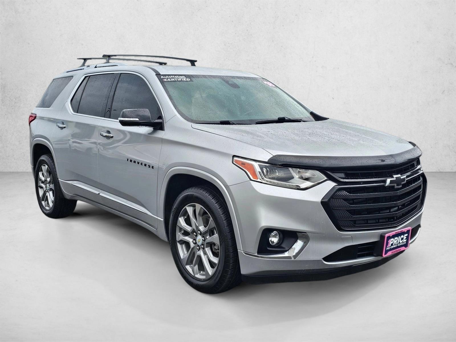 2019 Chevrolet Traverse Premier photo 3