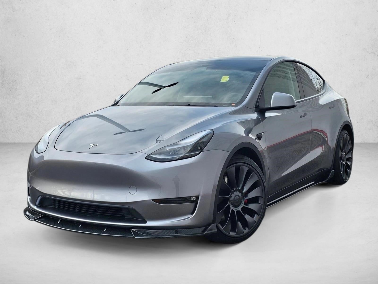 2024 Tesla Model Y Performance's photo