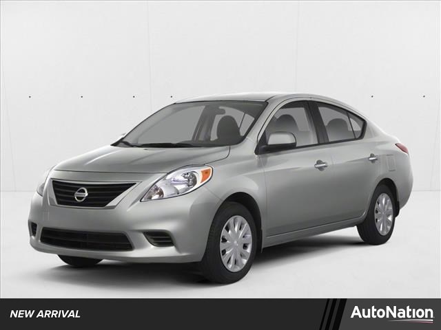 2013 Nissan Versa 1.6 SV CVT's photo
