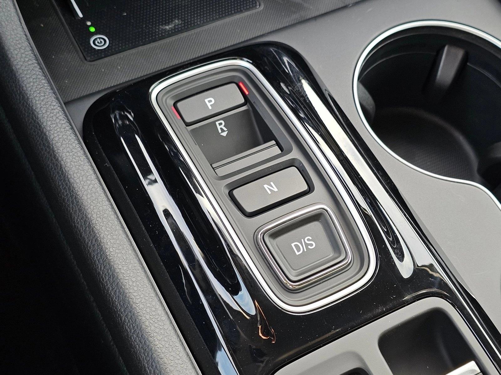 2025 Honda Pilot EX-L - Photo 16