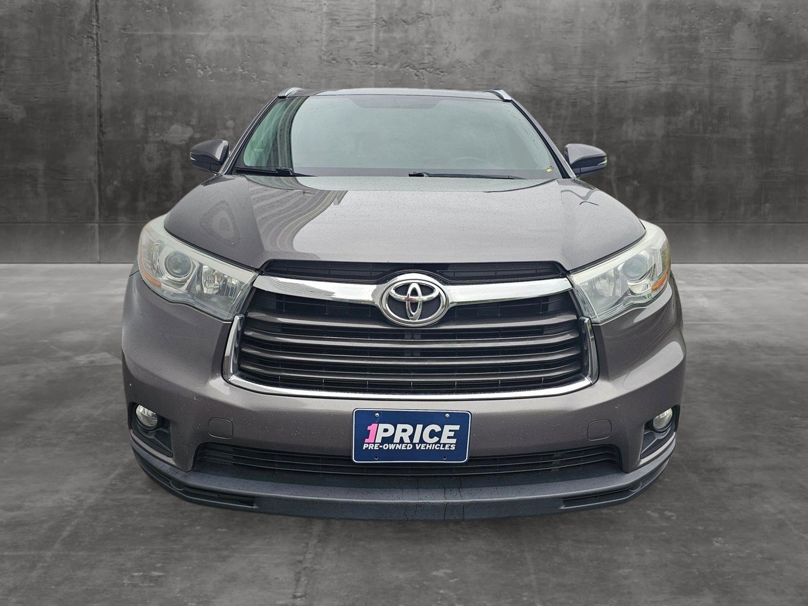 Used 2015 Toyota Highlander XLE with VIN 5TDKKRFH3FS054919 for sale in Renton, WA