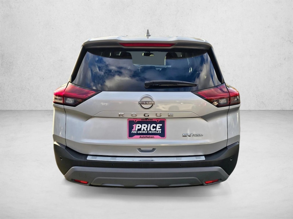 Used 2022 Nissan Rogue SV SUV