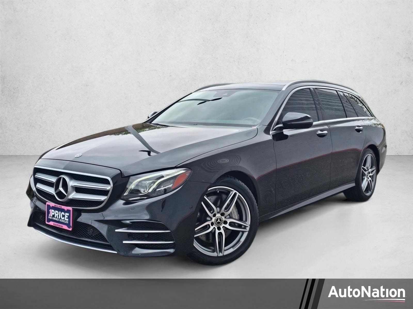2018 Mercedes-Benz E-Class E400 4MATIC's photo