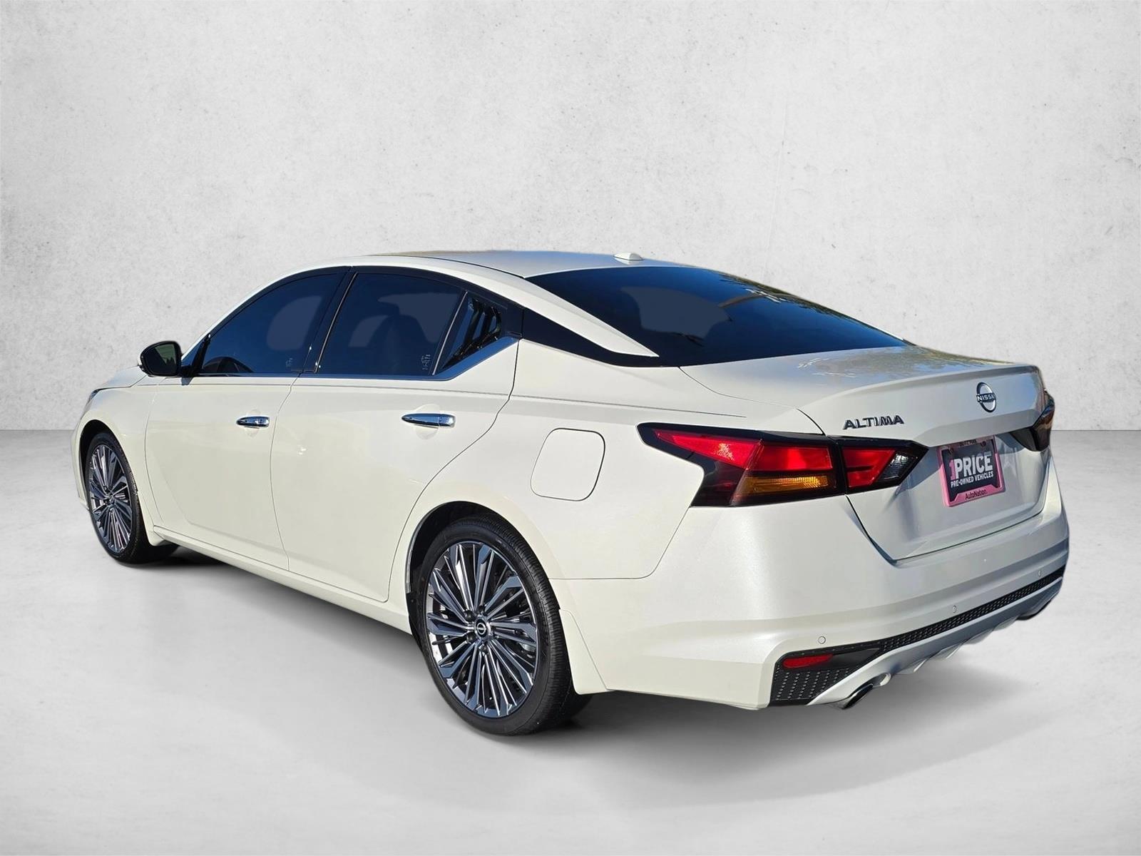 2024 Nissan Altima 2.5 SL photo 3