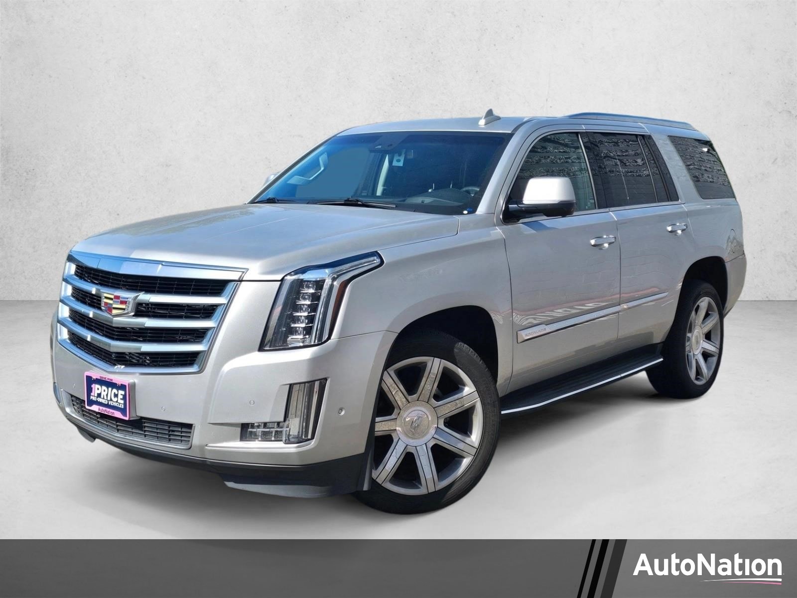 2017 Cadillac Escalade AWD Luxury's photo