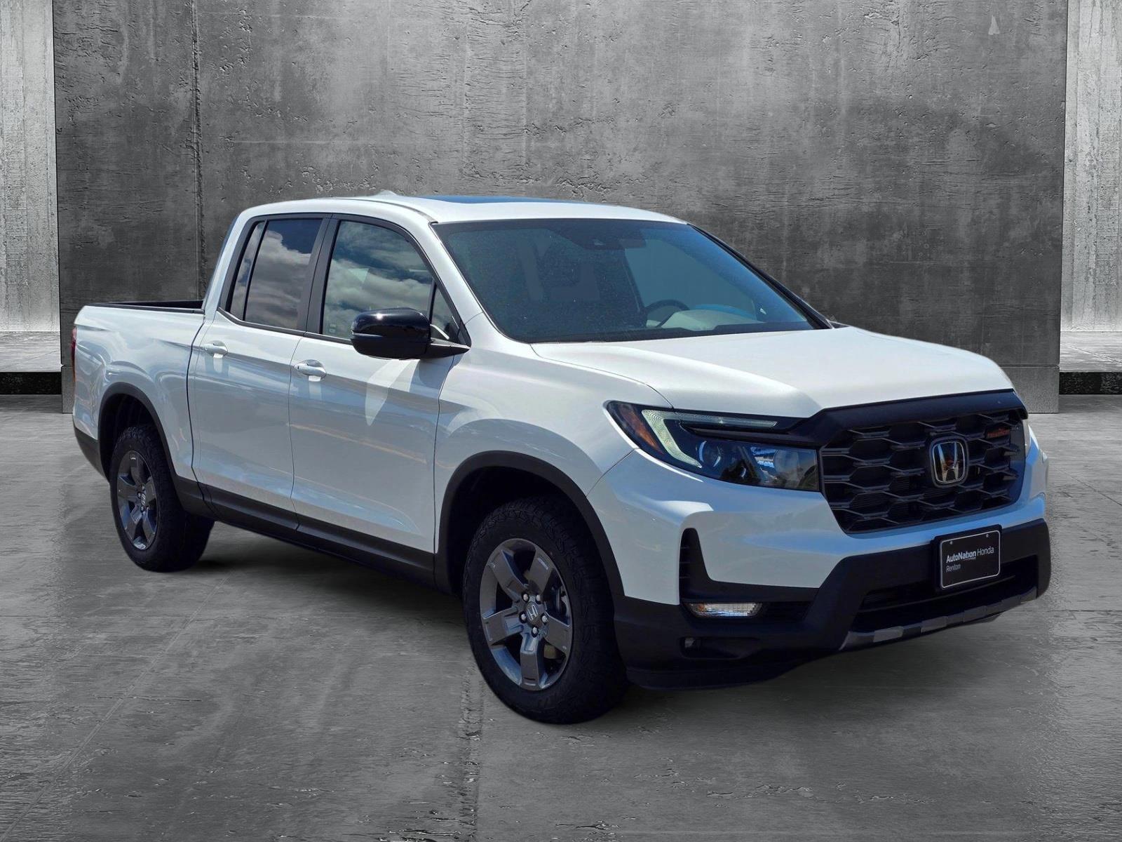 2025 Honda Ridgeline TrailSport photo 3