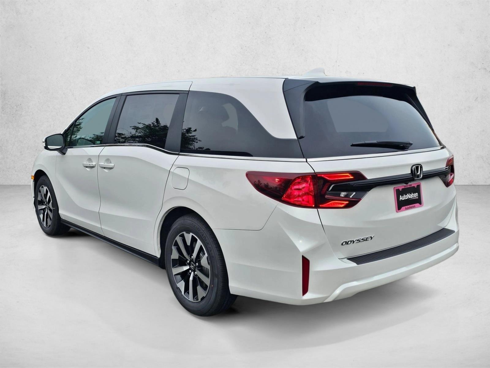 2026 Honda Odyssey EX-L - Photo 8
