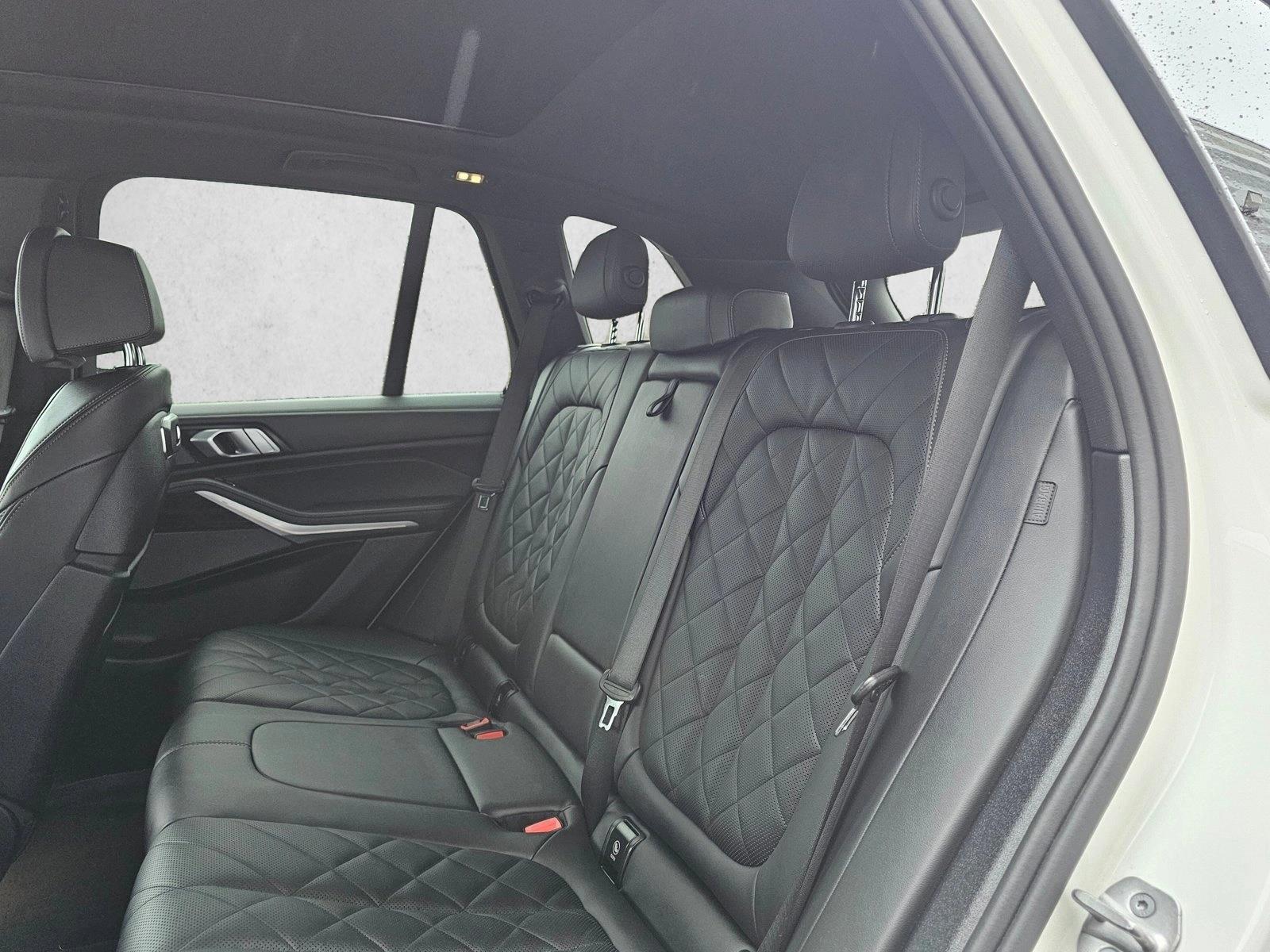 2024 BMW X5 50e - Photo 16