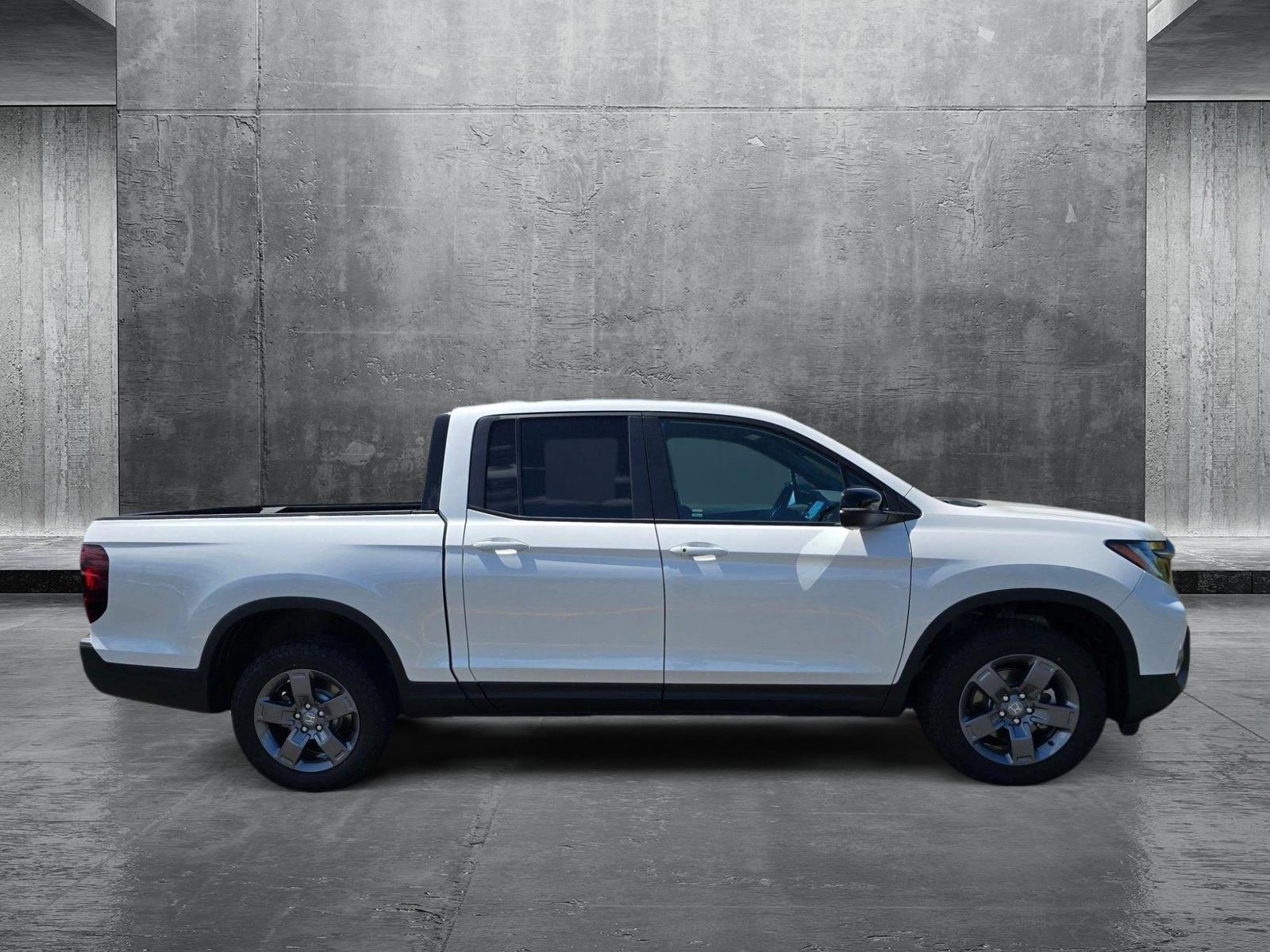 2025 Honda Ridgeline TrailSport photo 4