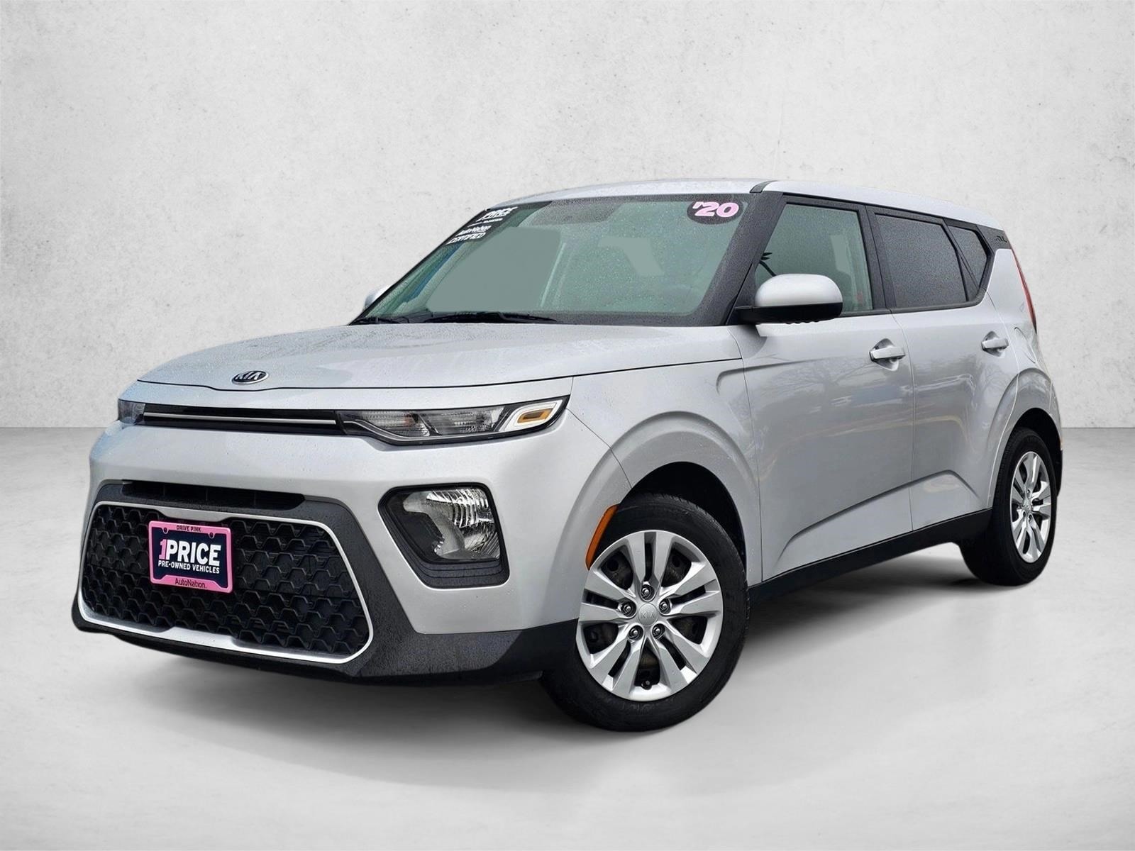 2020 Kia Soul LX's photo