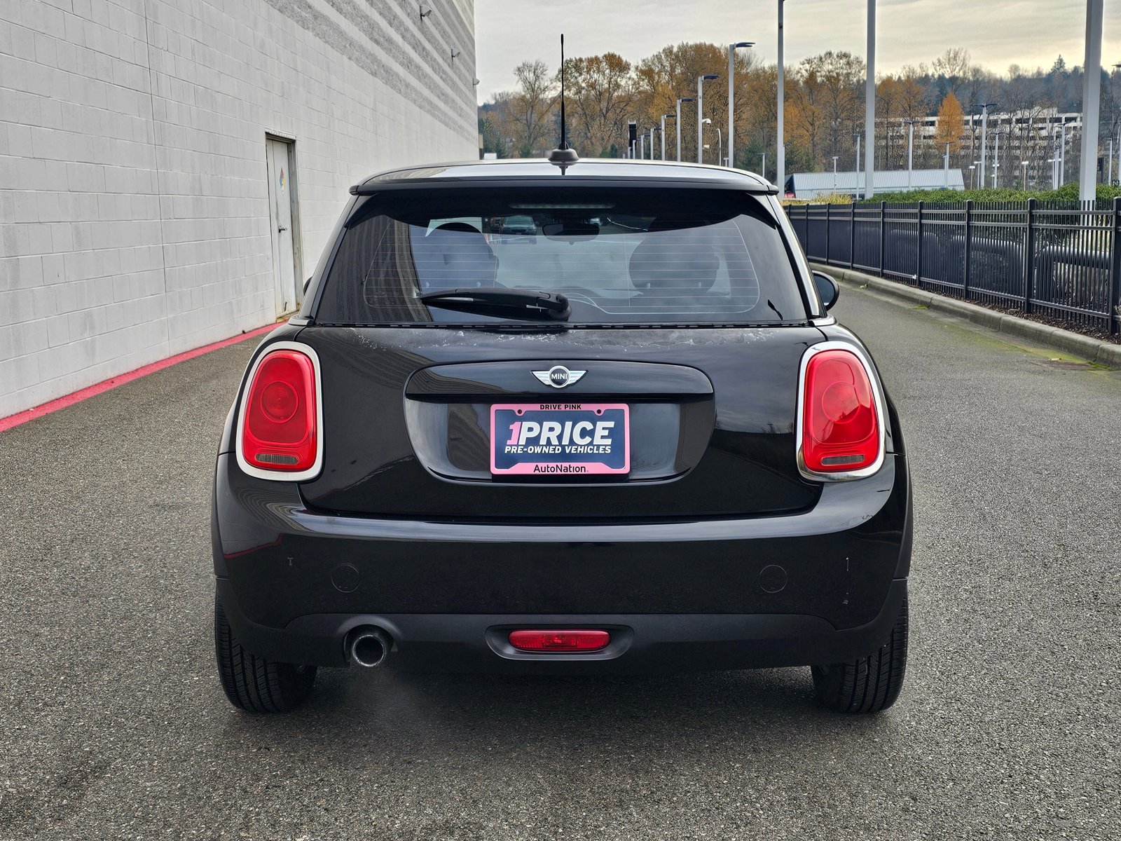 2016 Mini Cooper 2 Door Hardtop photo 3