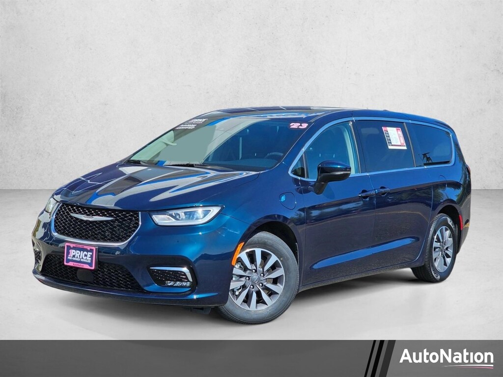 Used 2023 Chrysler Pacifica Plug-In Hybrid Touring L Van Passenger Van