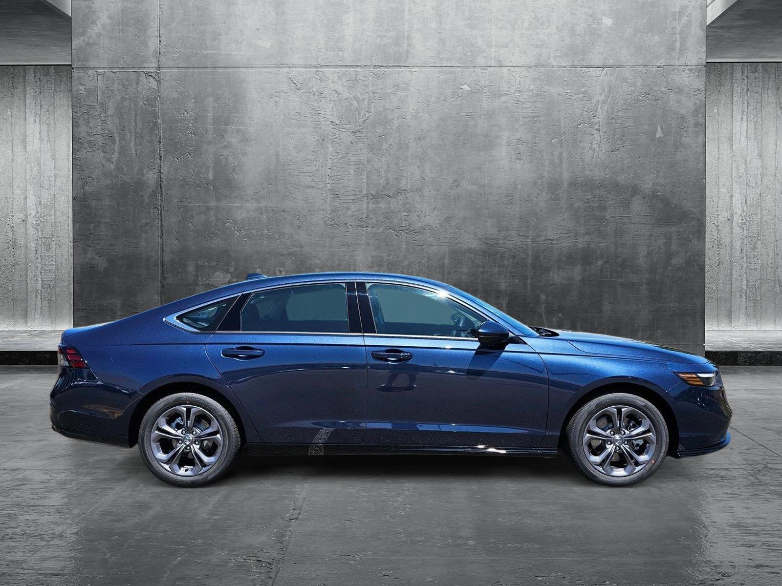2025 Honda Accord Hybrid EX-L photo 4