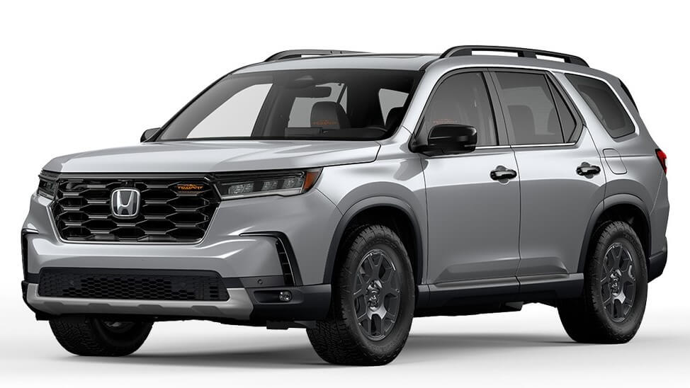 Learn about the key features of the Honda Pilot TrailSport Honda Pilot TrailSport in Lunar Silver Metallic