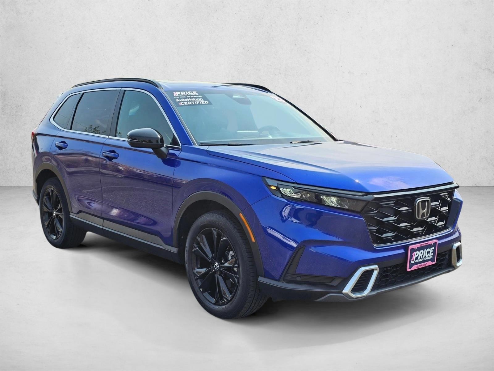 2023 Honda CR-V Hybrid Sport Touring photo 3