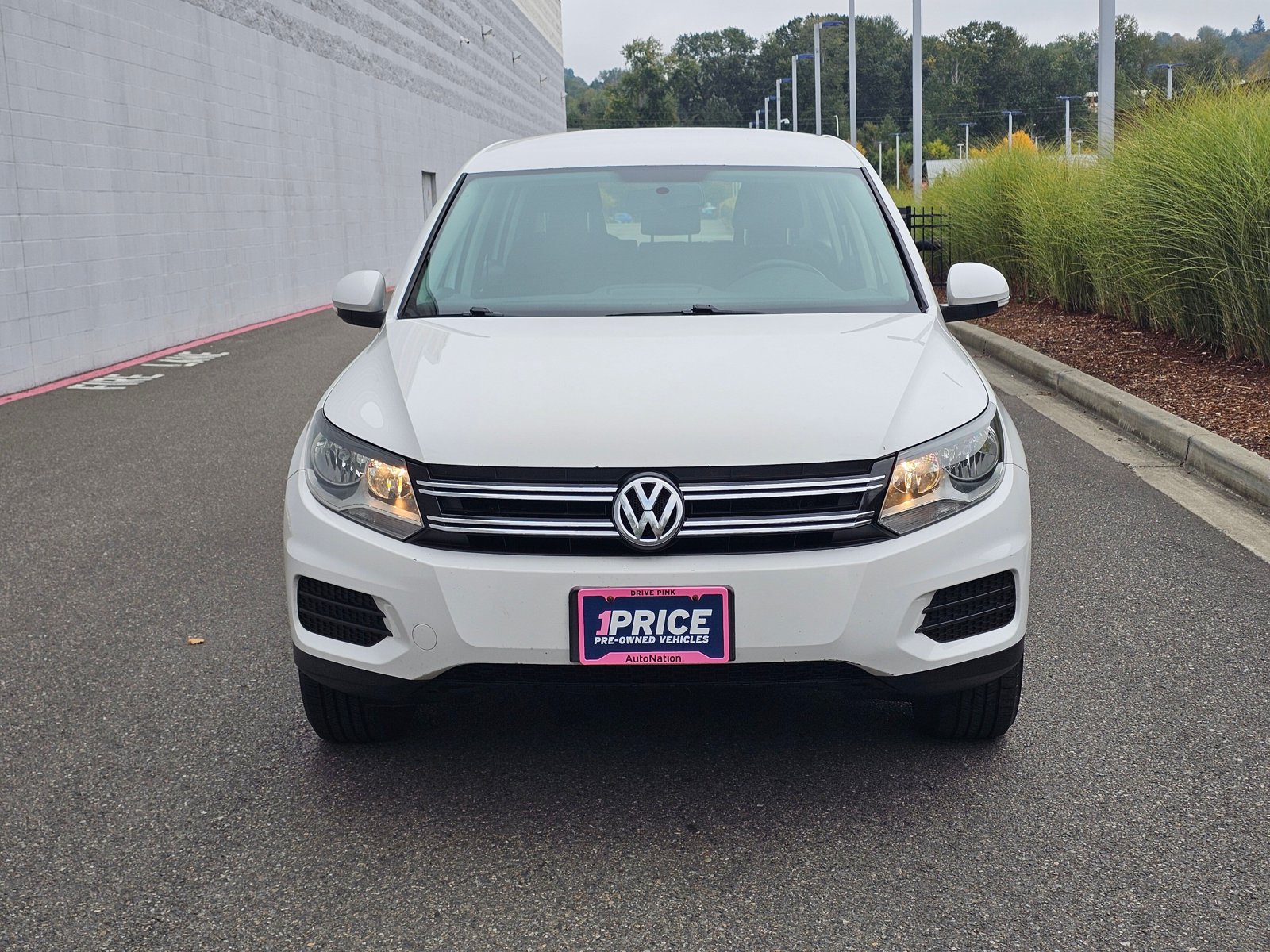 Used 2013 Volkswagen Tiguan S with VIN WVGAV7AX7DW554225 for sale in Renton, WA