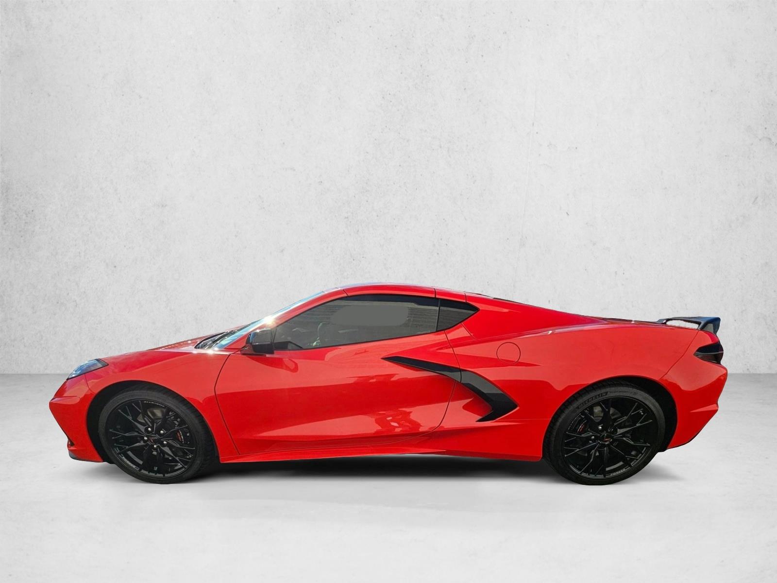 2024 Chevrolet Corvette Stingray 2LT Coupe photo 2