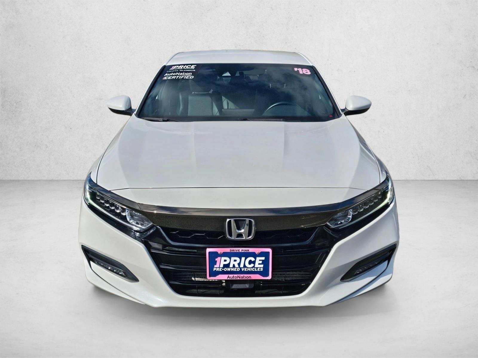 2018 Honda Accord Sport photo 2