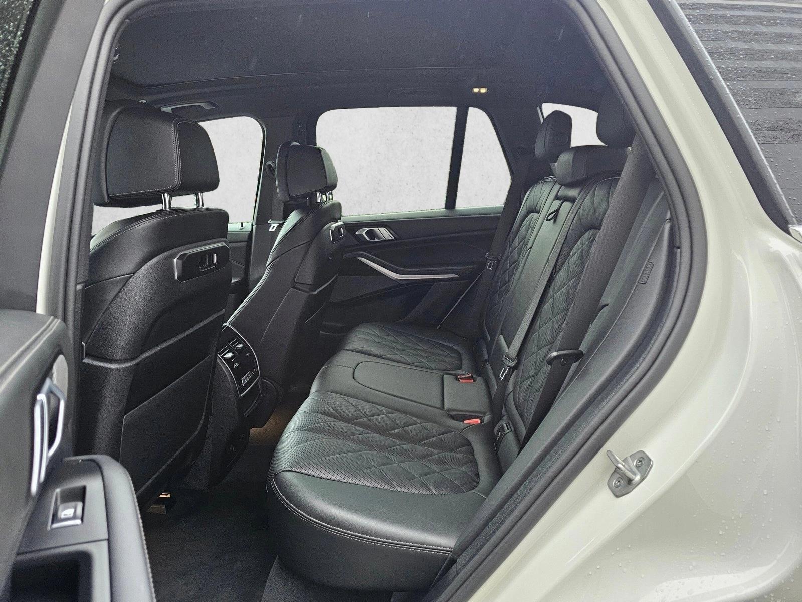 2024 BMW X5 50e - Photo 15