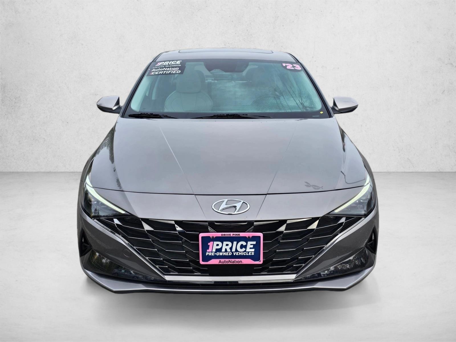 2023 Hyundai Elantra Limited photo 2
