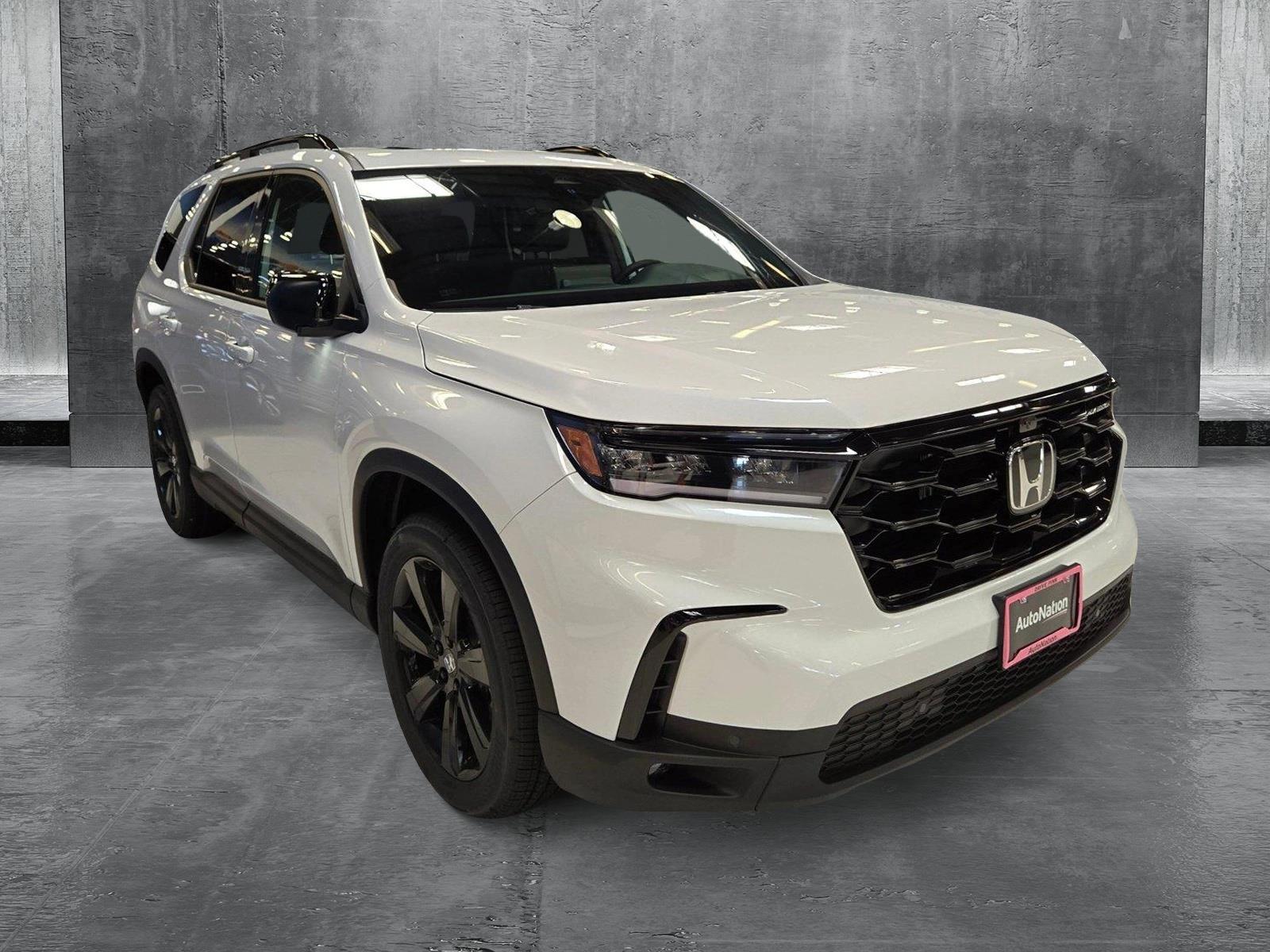 2025 Honda Pilot Black Edition photo 3