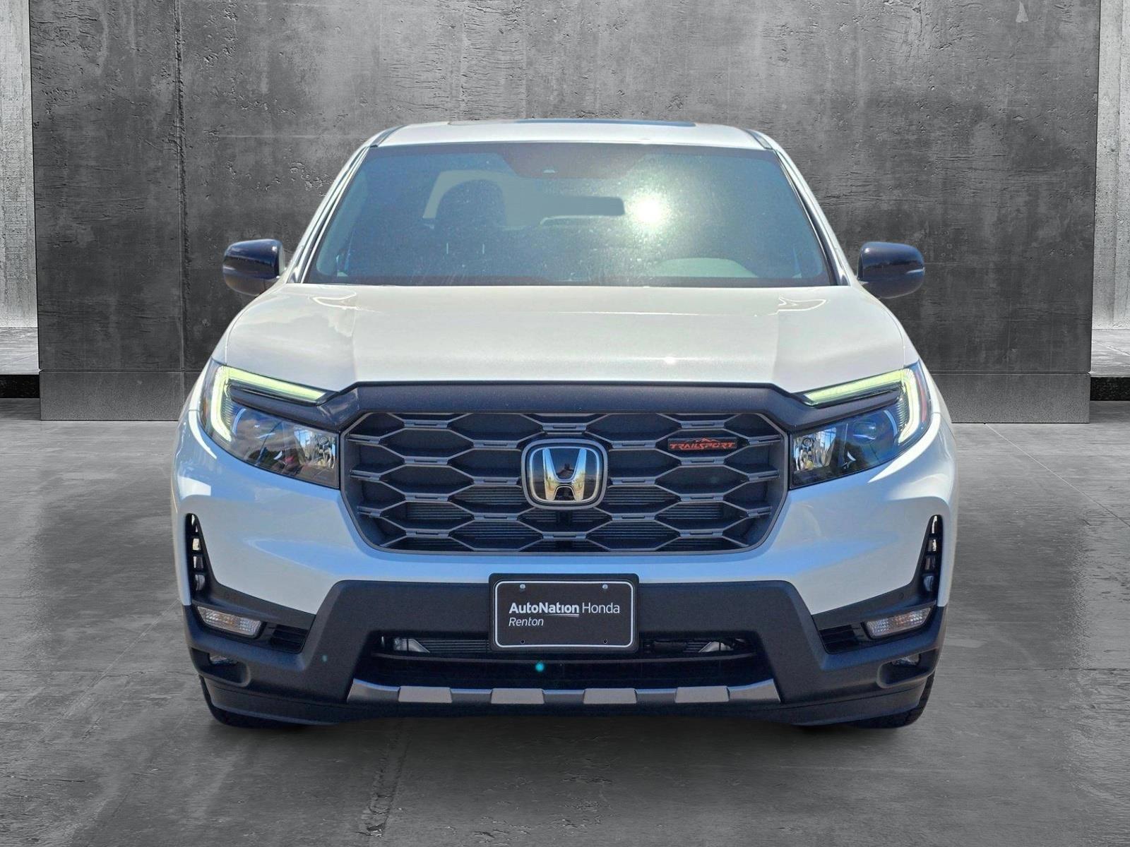 2025 Honda Ridgeline TrailSport photo 2