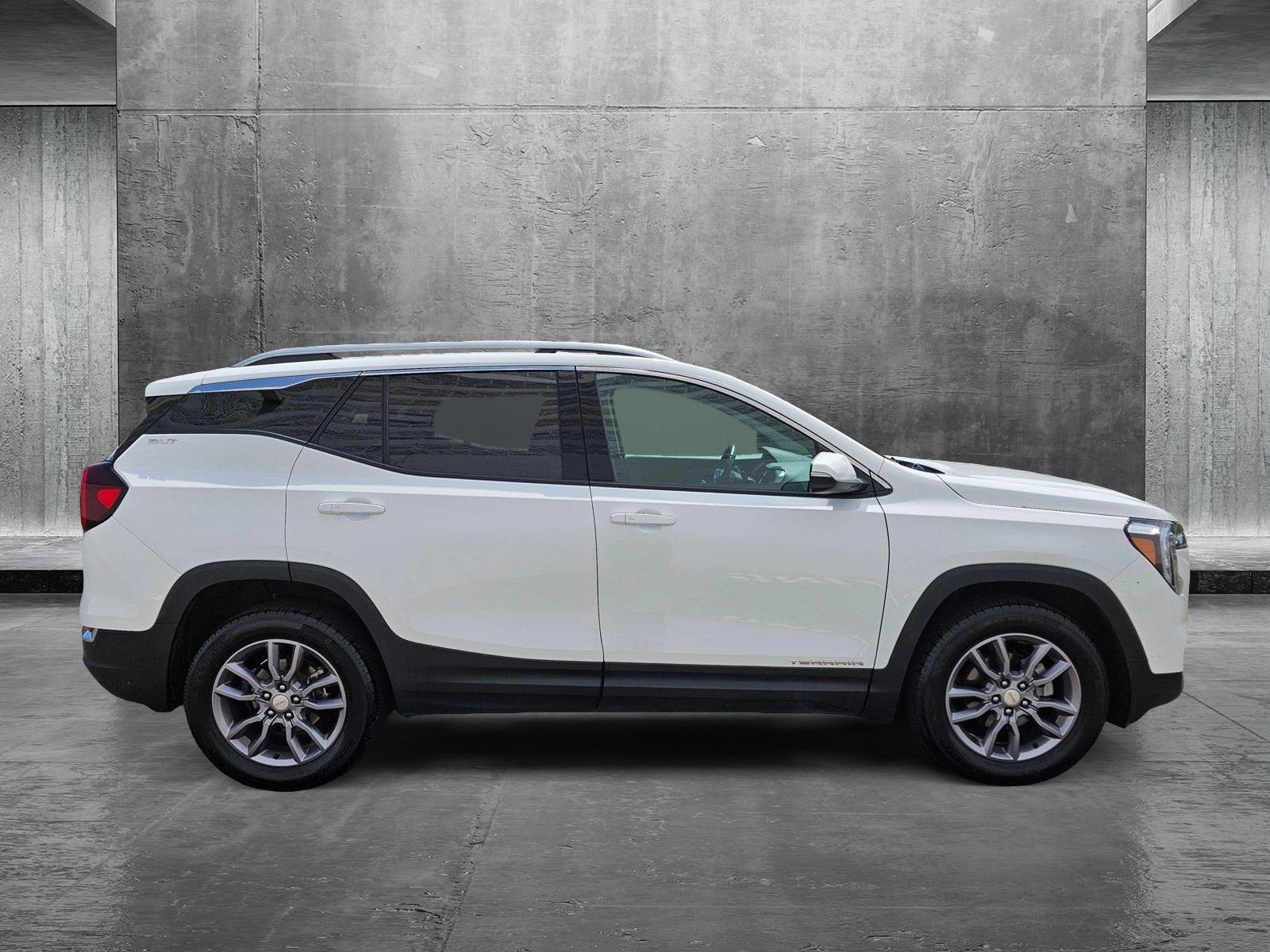 2023 Gmc Terrain SLT photo 4