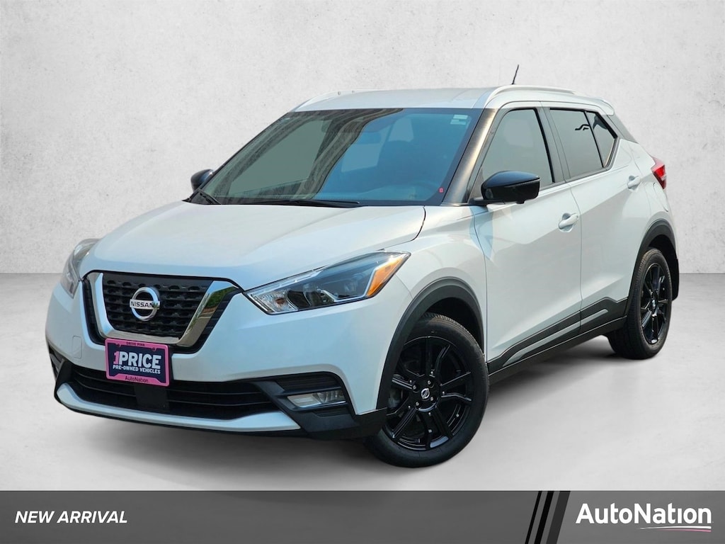 Used 2020 Nissan Kicks SR SUV