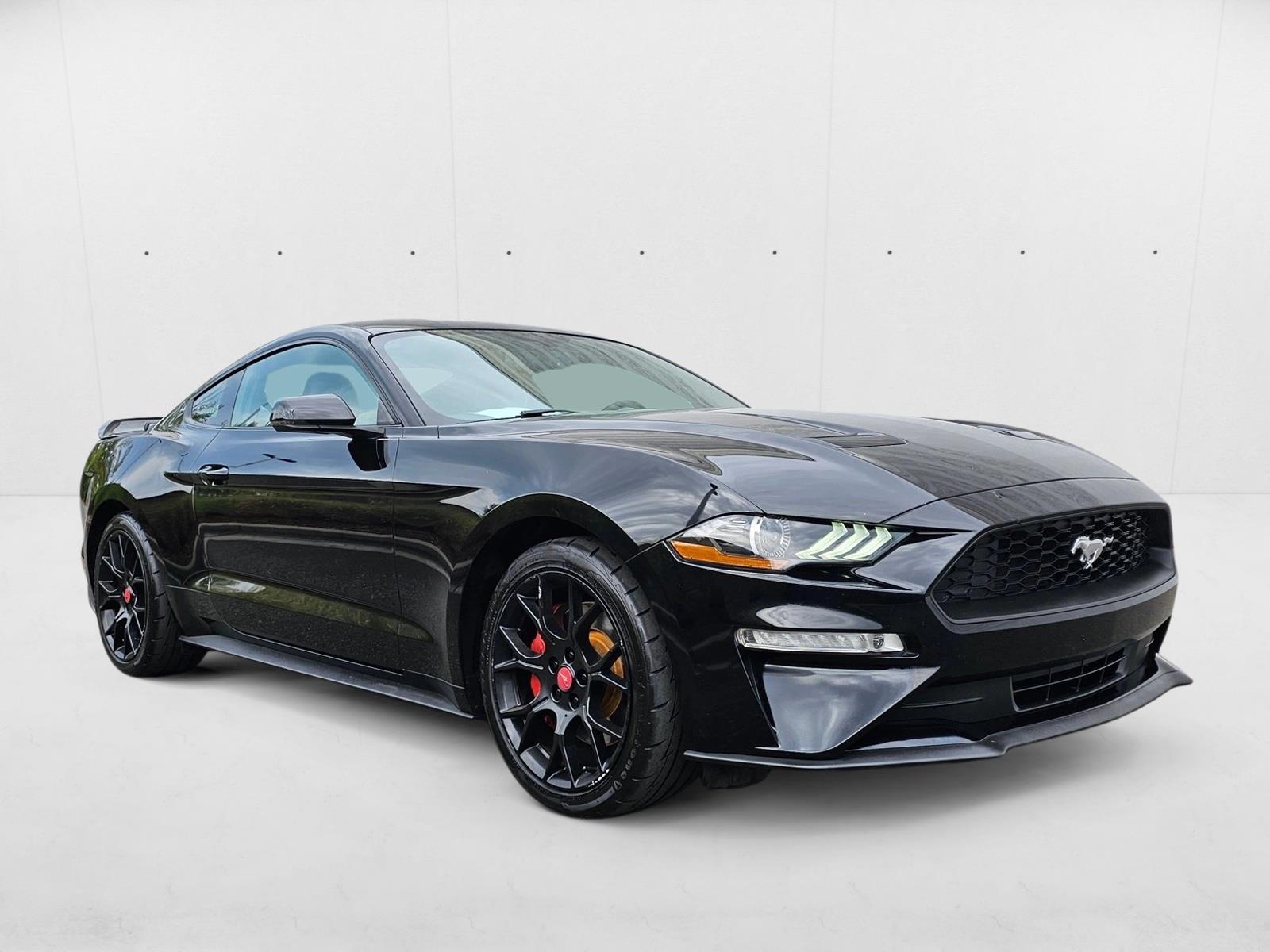 2018 Ford Mustang EcoBoost Premium photo 3