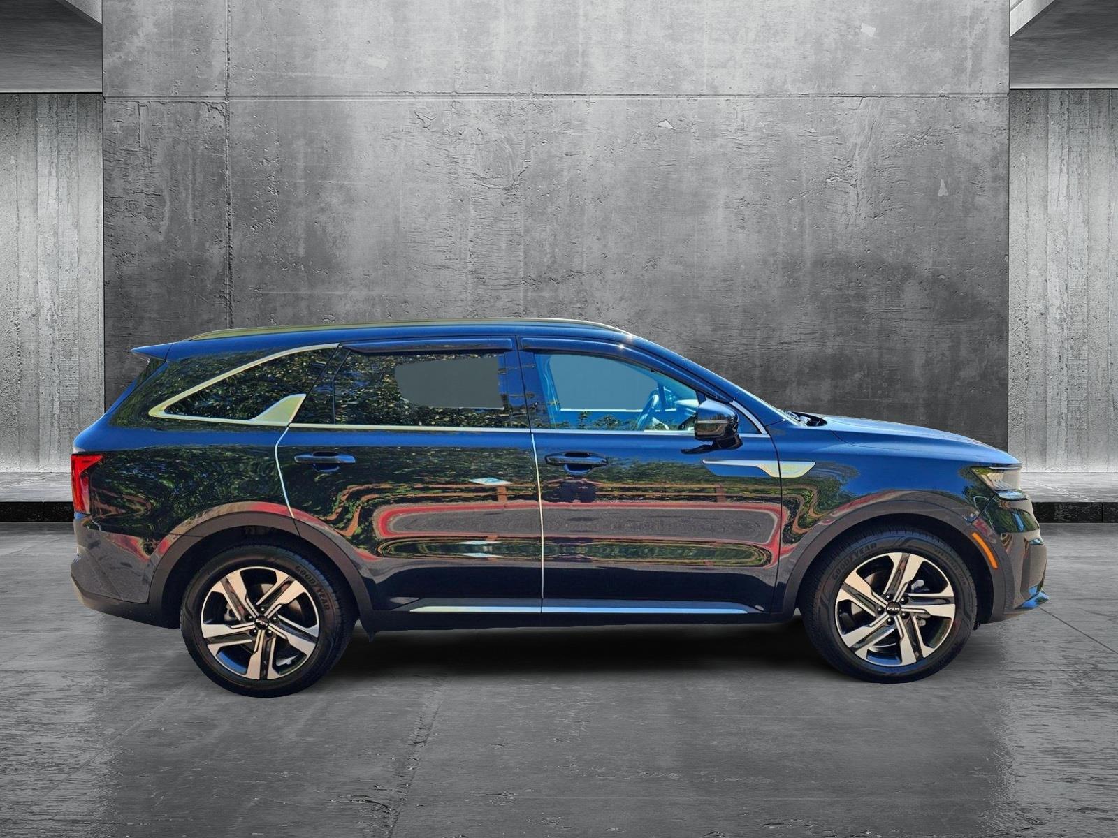 2023 Kia Sorento Hybrid EX photo 4