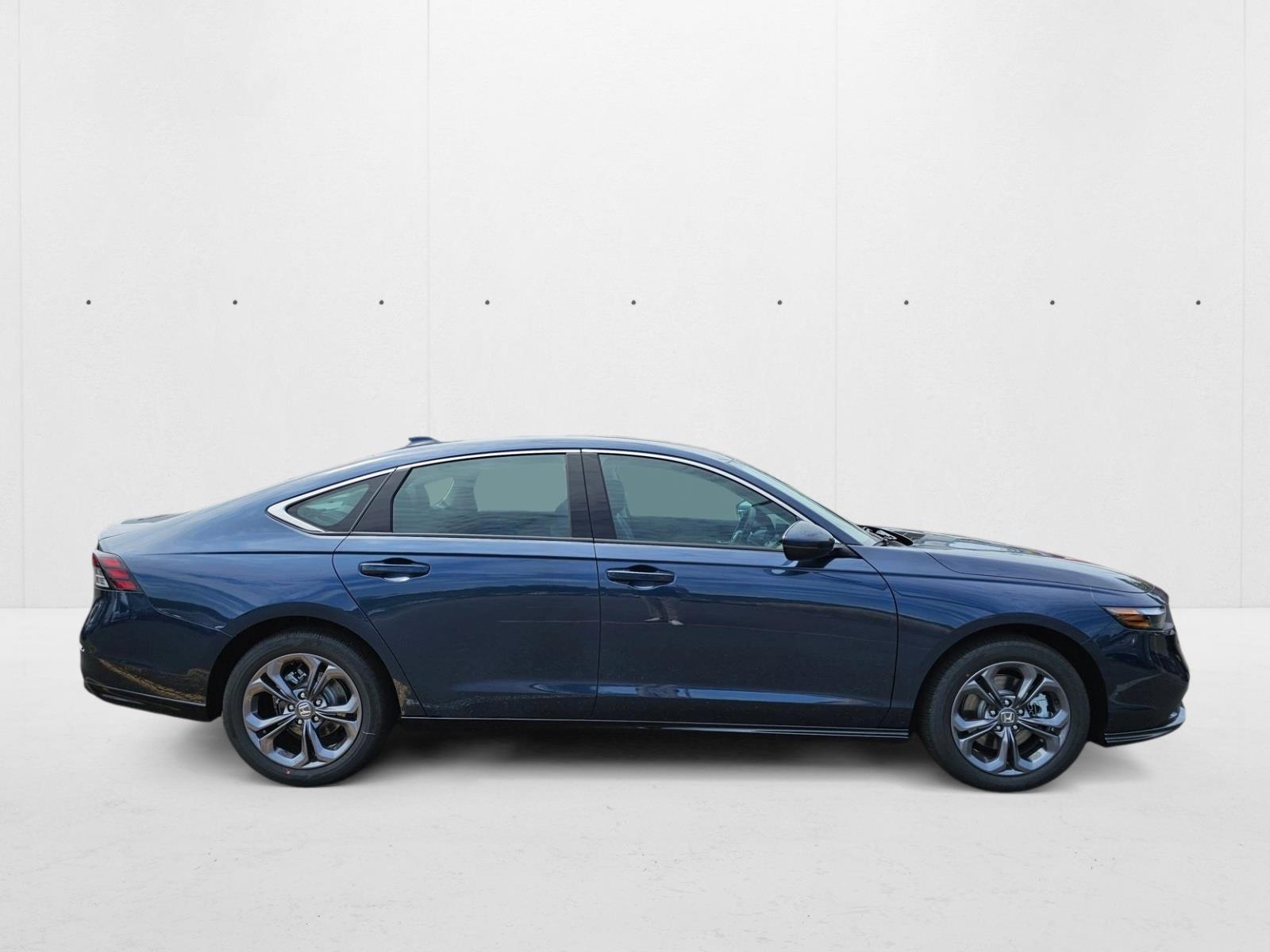 2025 Honda Accord Hybrid EX-L photo 4