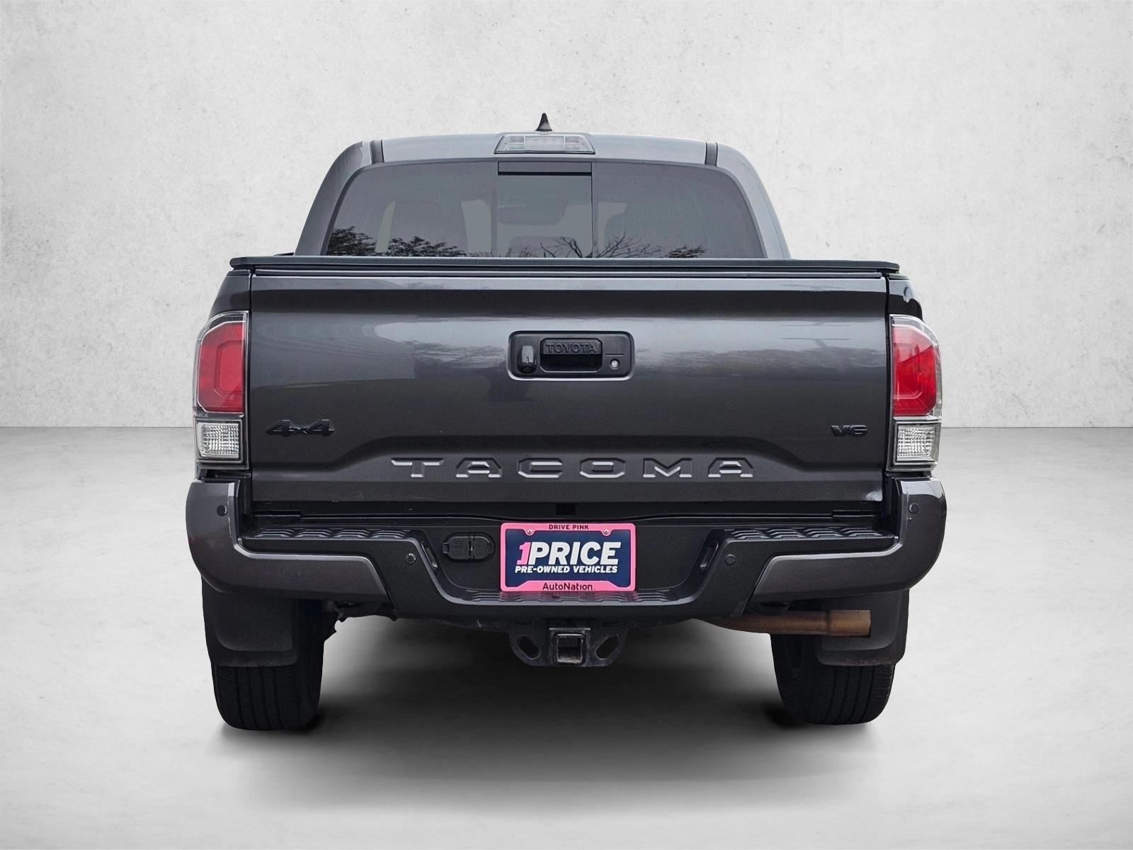 2021 Toyota Tacoma Limited V6 photo 4