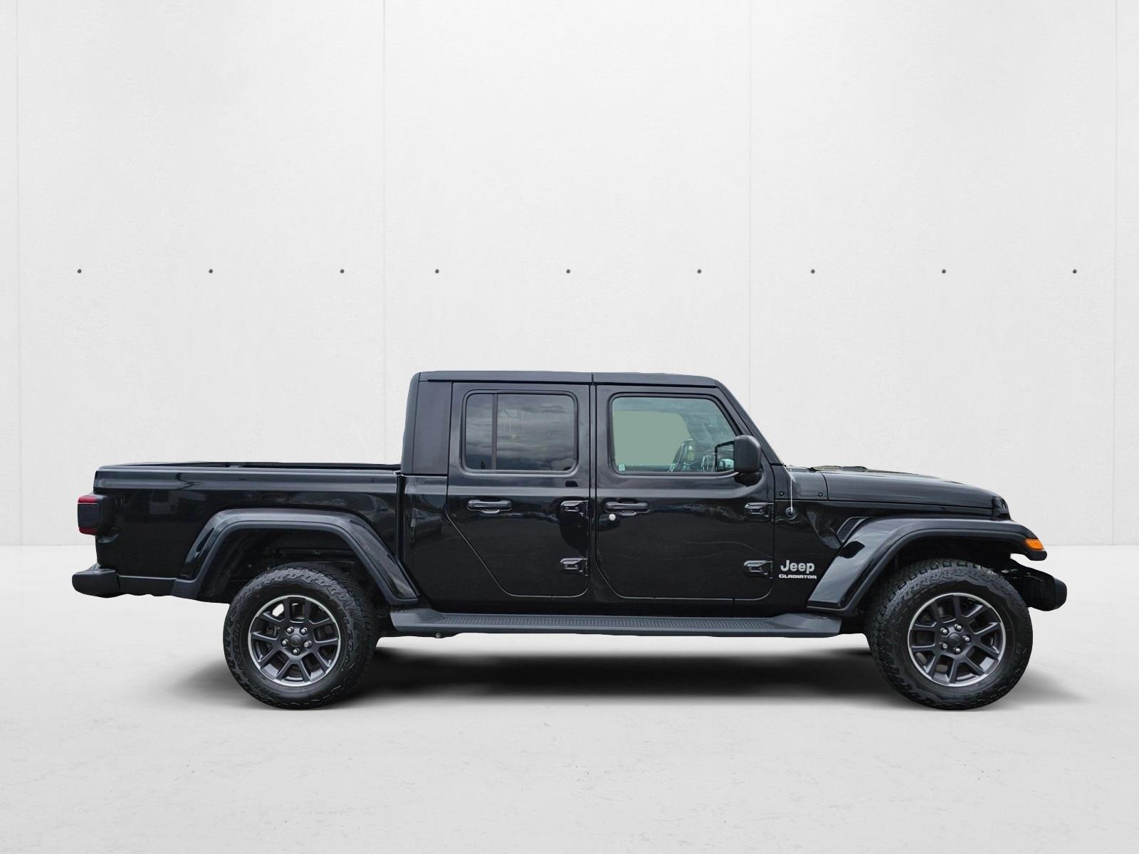 2020 Jeep Gladiator Overland photo 4