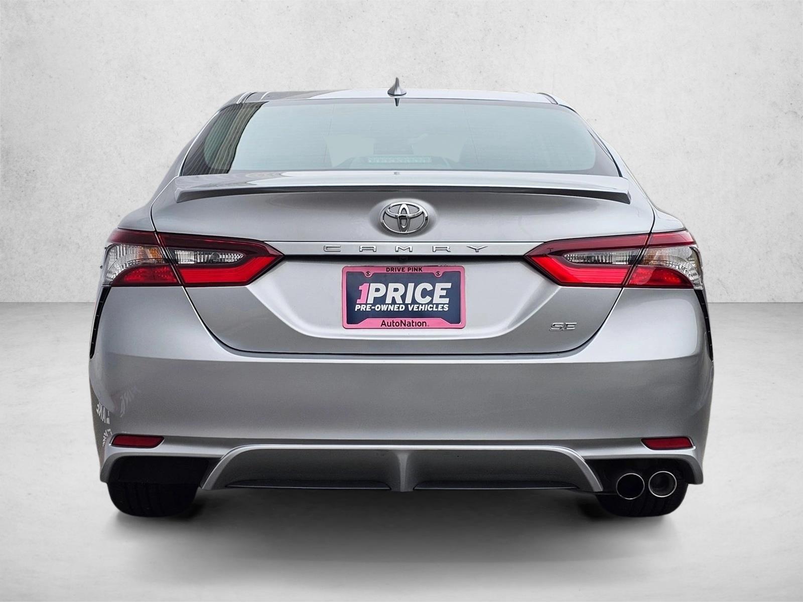 2023 Toyota Camry SE photo 4