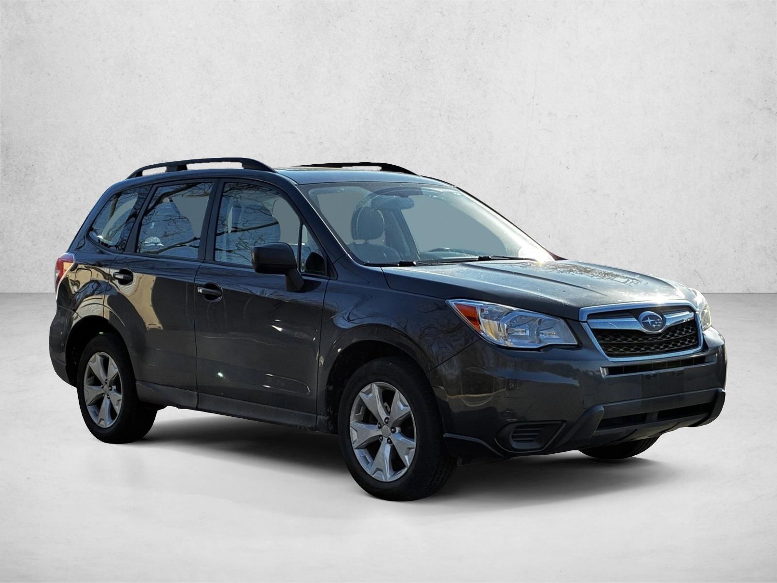 2015 Subaru Forester 2.5i photo 3