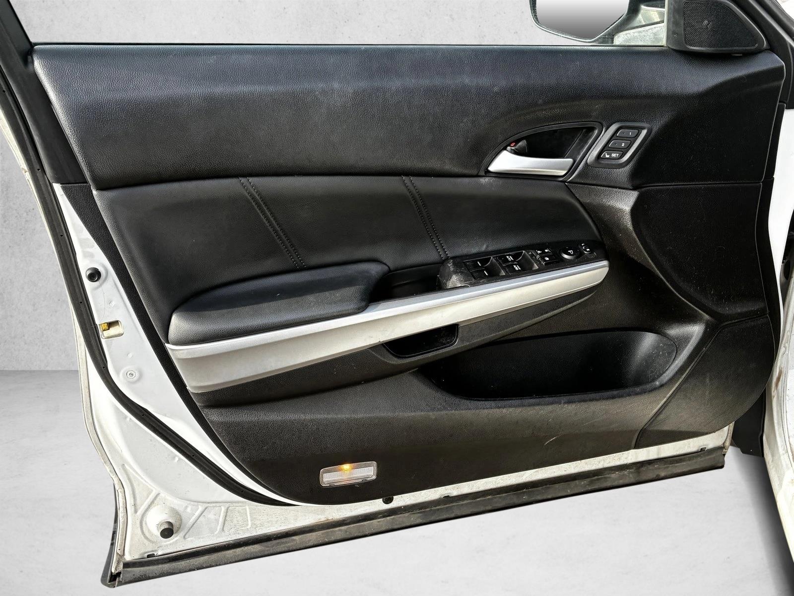 2013 HONDA CROSSTOUR - Image 12