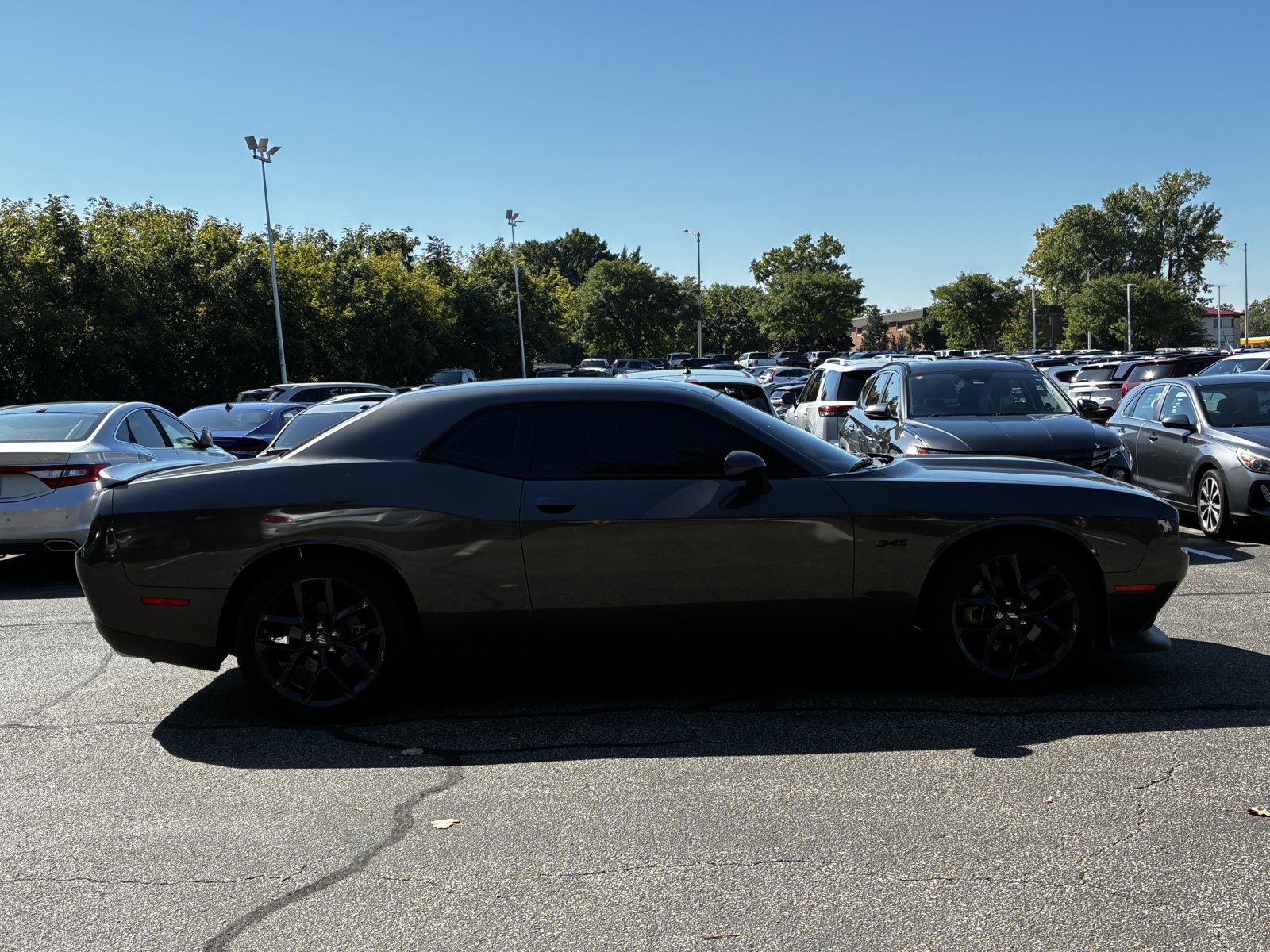 2023 Dodge Challenger R/T photo 4