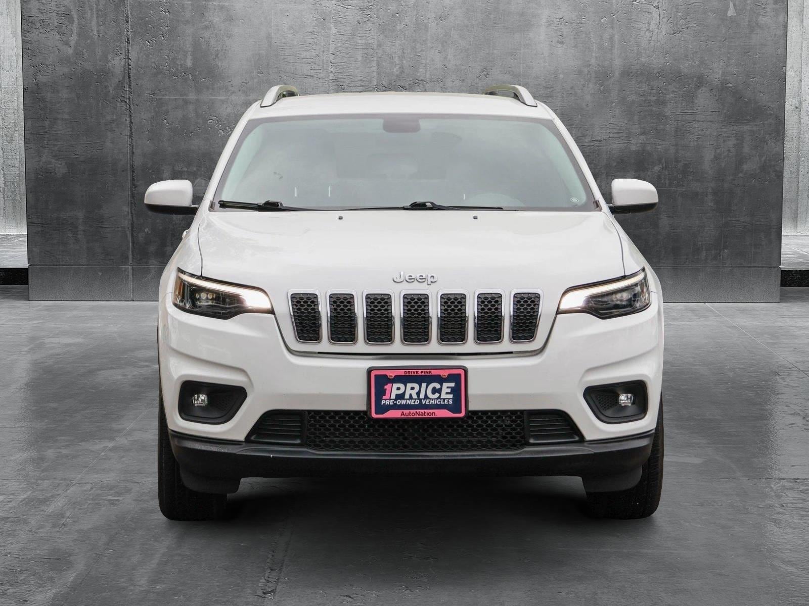 Used 2019 Jeep Cherokee Latitude with VIN 1C4PJMCX7KD106341 for sale in Des Plaines, IL