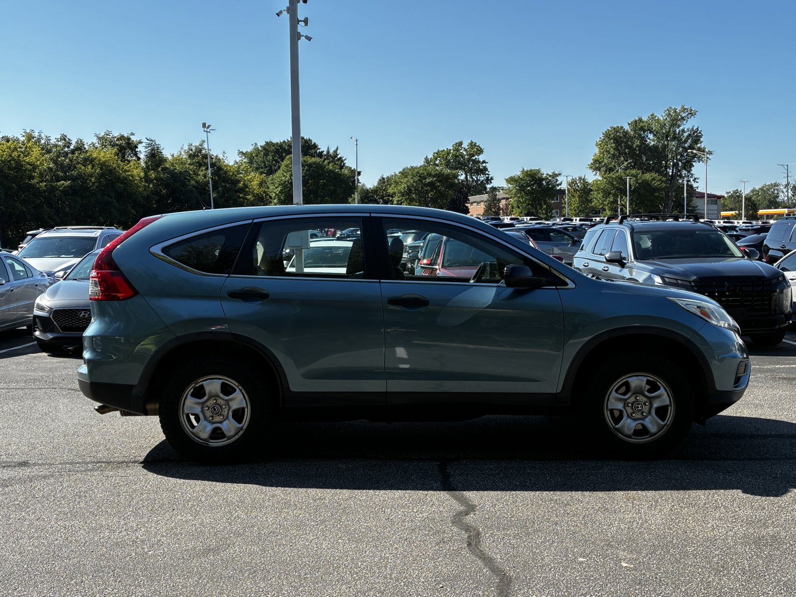 2015 Honda CR-V LX photo 3