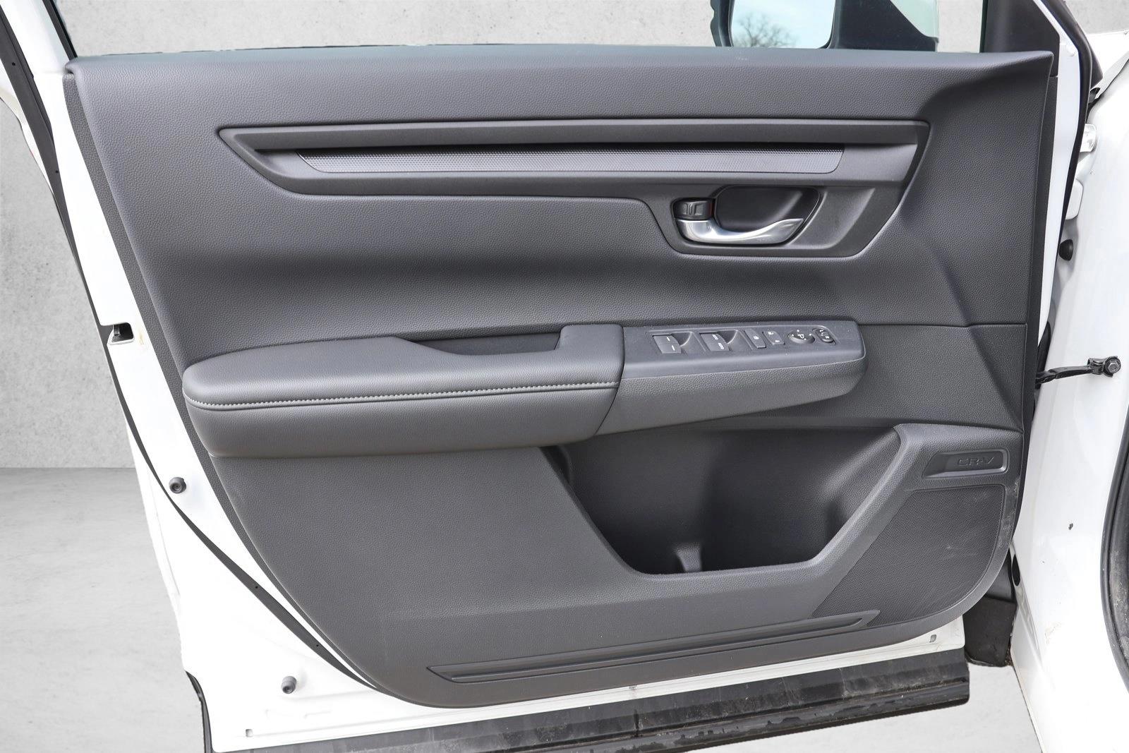 2026 Honda CR-V EX - Photo 12